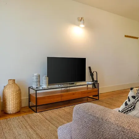 Spacious W. Beautiful & Sunny Private Terrace Apartamento Porto